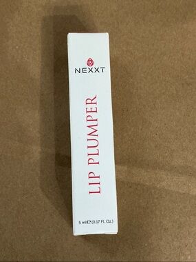 NEXXT Lip Plumper Gloss in Pink - Hydrating Satin Shine